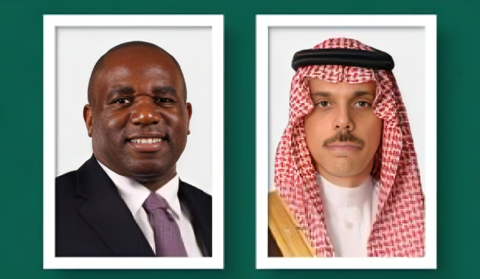 وزير الخارجية يبحث مع نظيره البريطاني تطورات الأوضاع في غزة 1 0 126