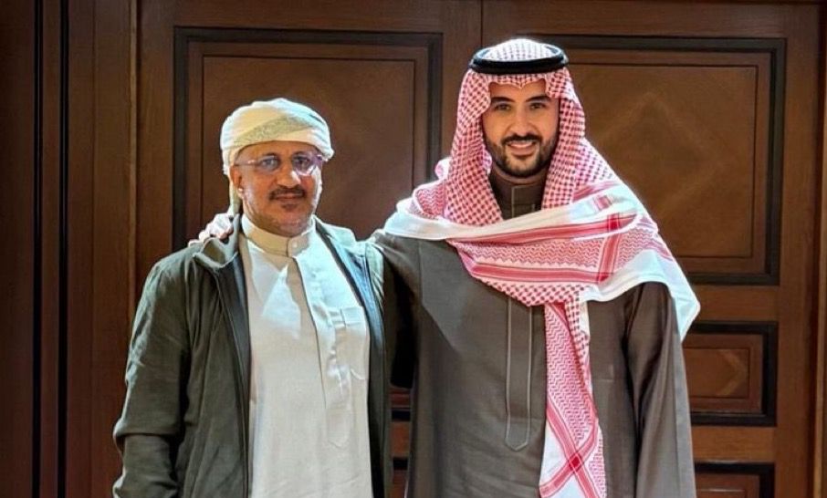 طارق صالح يبحث مستجدات الأزمة اليمنية مع وزير الدفاع السعودي في لقاء "أخوي" بالرياض 1 0 2972