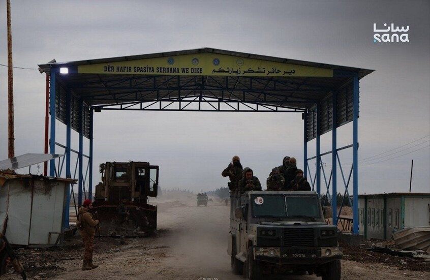 الجيش السوري يبسط سيطرته على مدينة دير حافر بريف حلب الشرقي بعد انسحاب "قسد" 1 0 3014