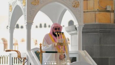 خطيب المسجد الحرام الشيخ بندر بليلة: النفوس بين إقبال وإدبار وعلاجها كتاب الله وسنة رسوله 14 0 3056