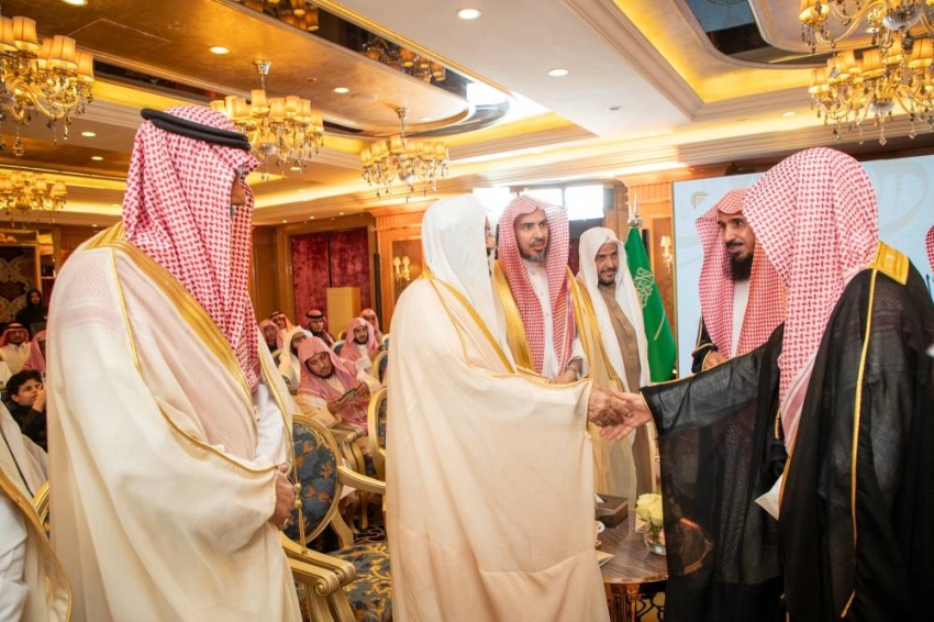 آل الشيخ: "مسابقة خادم الحرمين المحلية" تحمل رسالة سامية في خدمة كتاب الله 1 0 3120