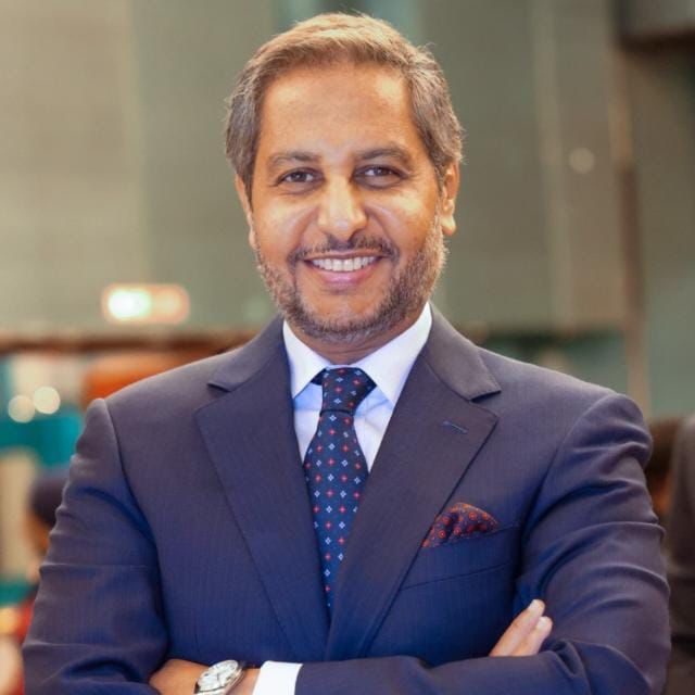 سفير جيبوتي لدى المملكة يشيد بجائزة الملك سلمان لحفظ القرآن الكريم 1 0 3137