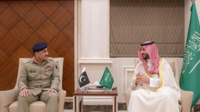 وزير الدفاع السعودي يبحث مع قائد الجيش الباكستاني تطورات الاعتداءات الإيرانية 2 0 3173