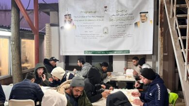 الشؤون الإسلامية تنفذ برنامج خادم الحرمين الشريفين لتفطير الصائمين في رومانيا 3 0 3186