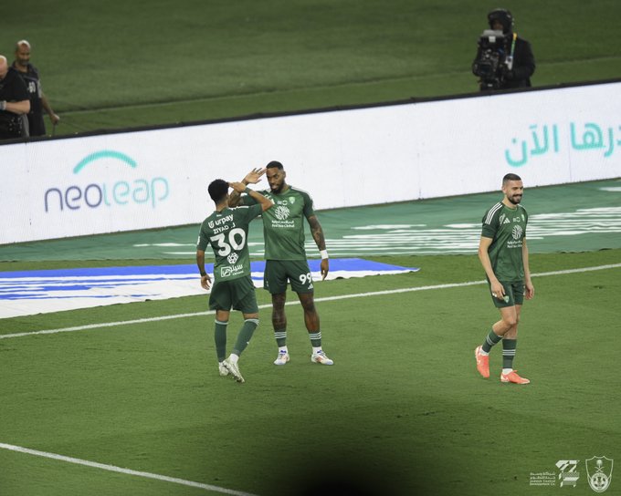 الأهلي يتغلّب على الفتح بدوري روشن 1 00 180