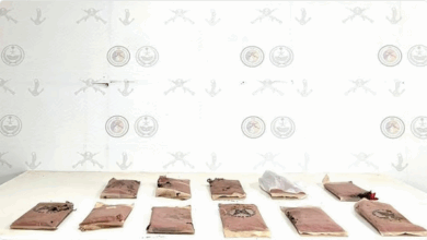 أمن عسير يوجه ضربة موجعة للمخدرات: إحباط تهريب 17 كجم من الحشيش والقات 4 00 88