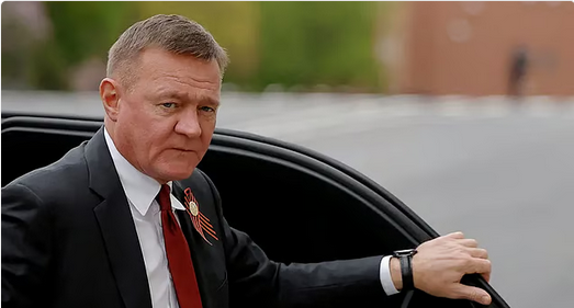 العثور على وزير النقل الروسي السابق ميتًا بعد إقالته بساعات 1 0000 27