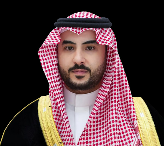 وزير الدفاع يبحث هاتفيًا مع مستشار الأمن الوطني البحريني العدوان الإيراني على السعودية والبحرين 1 05