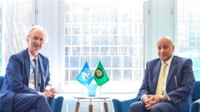 أمين مجلس التعاون يلتقي بمبعوث الأمم المتحدة إلى سوريا 3 1 105