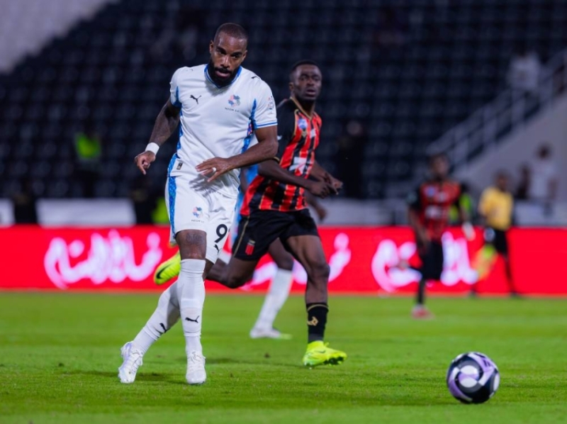 ماراثون الأهداف يبتسم لنيوم بثلاثية في شباك الرياض بدوري روشن 1 1 116