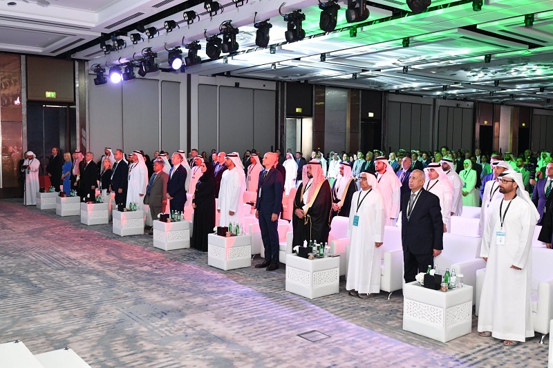 دعمًا للشحن المستدام.. السعودية تشارك بوفد رفيع المستوى في القمة البحرية بدبي 1 1 133