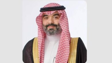 وزير الاتصالات يلتقي مسؤولين في واشنطن لتعزيز التعاون في مجالات المستقبل 7 1 182