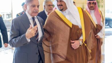 رئيس وزراء باكستان يغادر الرياض وفي مقدمة مودعيه نائب أمير المنطقة 5 1 212