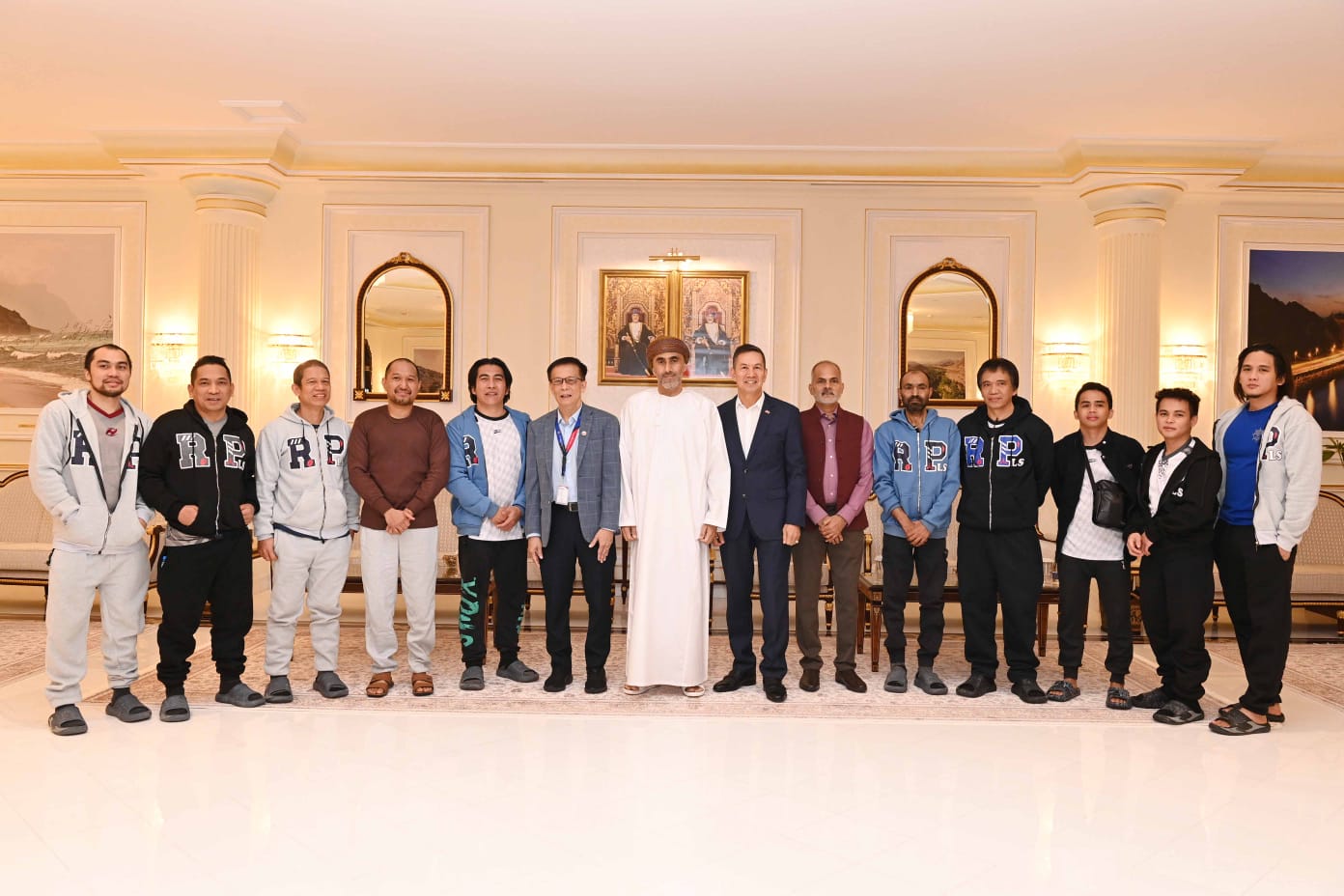 بجهودٍ عُمانية.. الإفراجُ عن طاقم السّفينة إترنيتي سي في اليمن 1 1 300