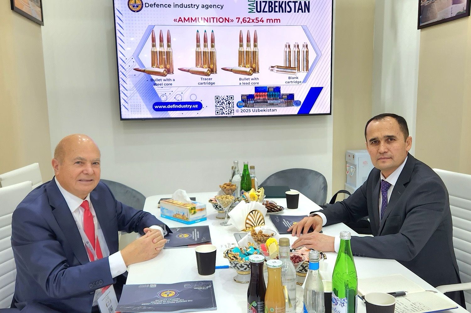 وكالة الصناعات الدفاعية الأوزبكية تستعرض أحدث ابتكاراتها في معرض آيدكس 2025 1 1 3124