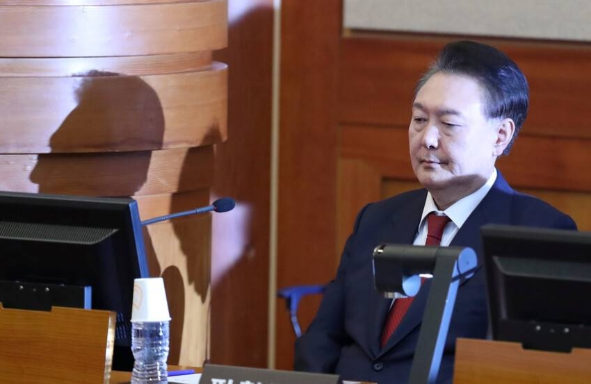 محكمة كورية جنوبية تأمر بالإفراج عن الرئيس المعزول يون 1 1 3243