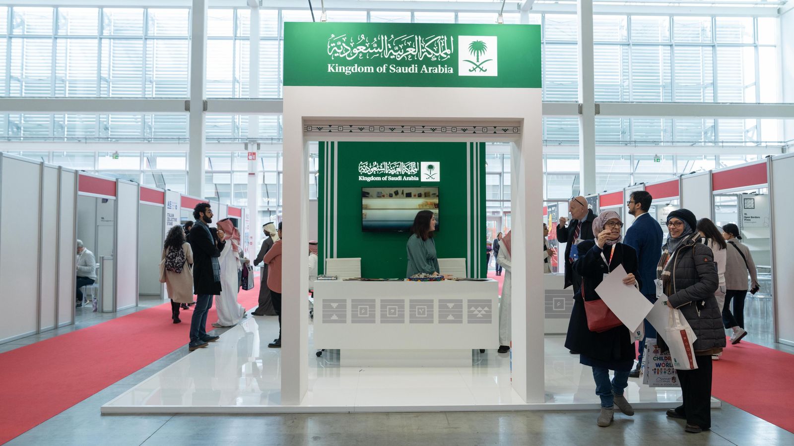 المملكة تختتم مشاركتها في معرض بولونيا الدولي للكتاب 2025 1 1 3452