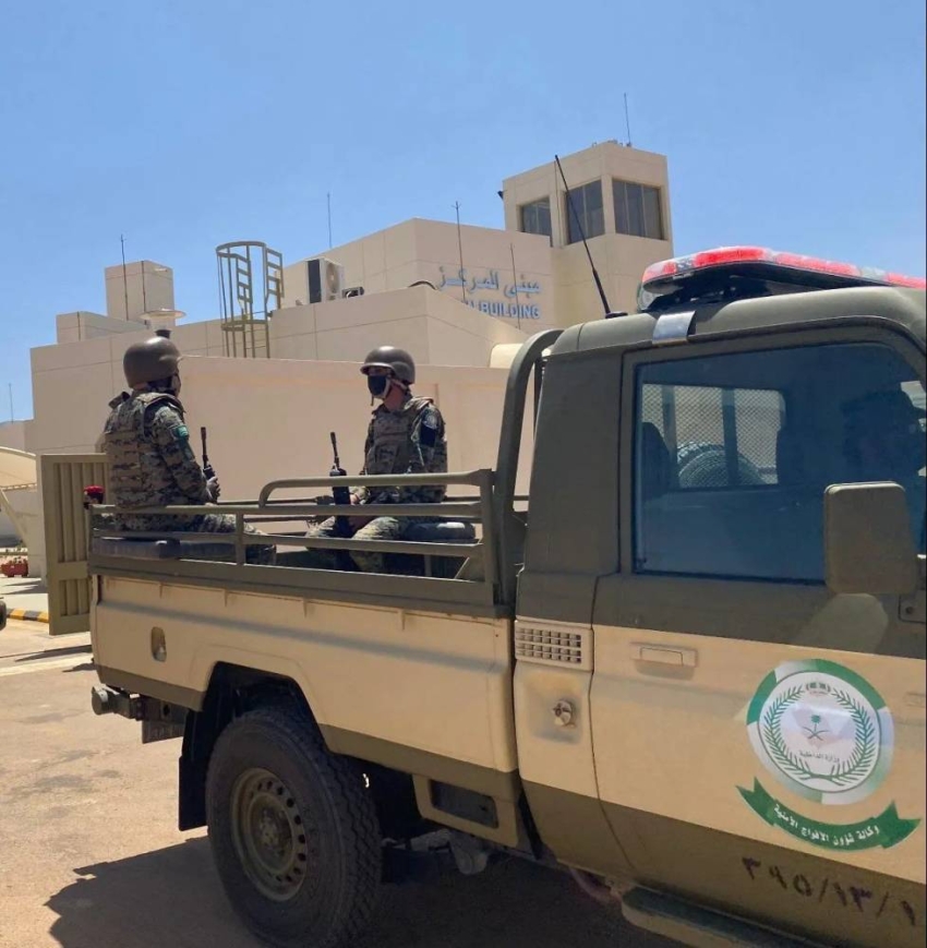 الأفواج الأمنية بعسير تقبض على مواطن لترويجه (49) كيلوجرامًا من القات المخدر 1 1 3661