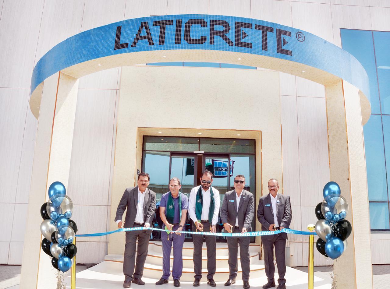 لاتكريت تُطلق أول مصنع لها في جدة مُدشِّنة فصلًا جديدًا في التصنيع المحلي 1 1 3826