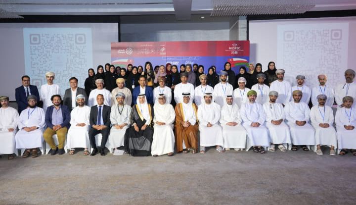 التشديد على استخدام فلسفات واستراتيجيات الاعلام الجديد بدل الاعلام التقليدي 1 1 3831