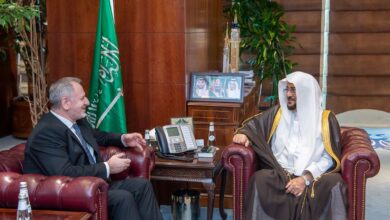 وزير الشؤون الإسلامية يستقبل سفير جمهورية البوسنة والهرسك لدى المملكة 4 1 3845