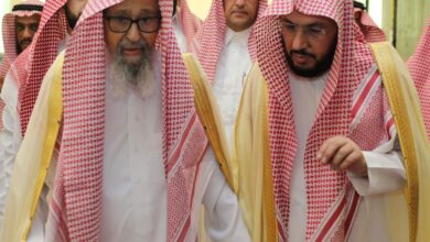 مفتي عام المملكة ينوّه بدعم القيادة لجهاز الإفتاء ويُثني على جهود الشيخ عبدالعزيز آل الشيخ رحمه الله 3 1 3862