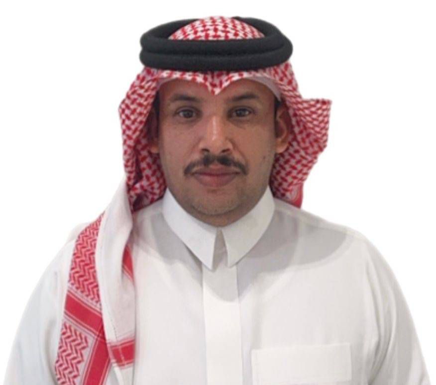 الإعلامي سالم السبيعي يرقد على السرير الأبيض 1 1 3895