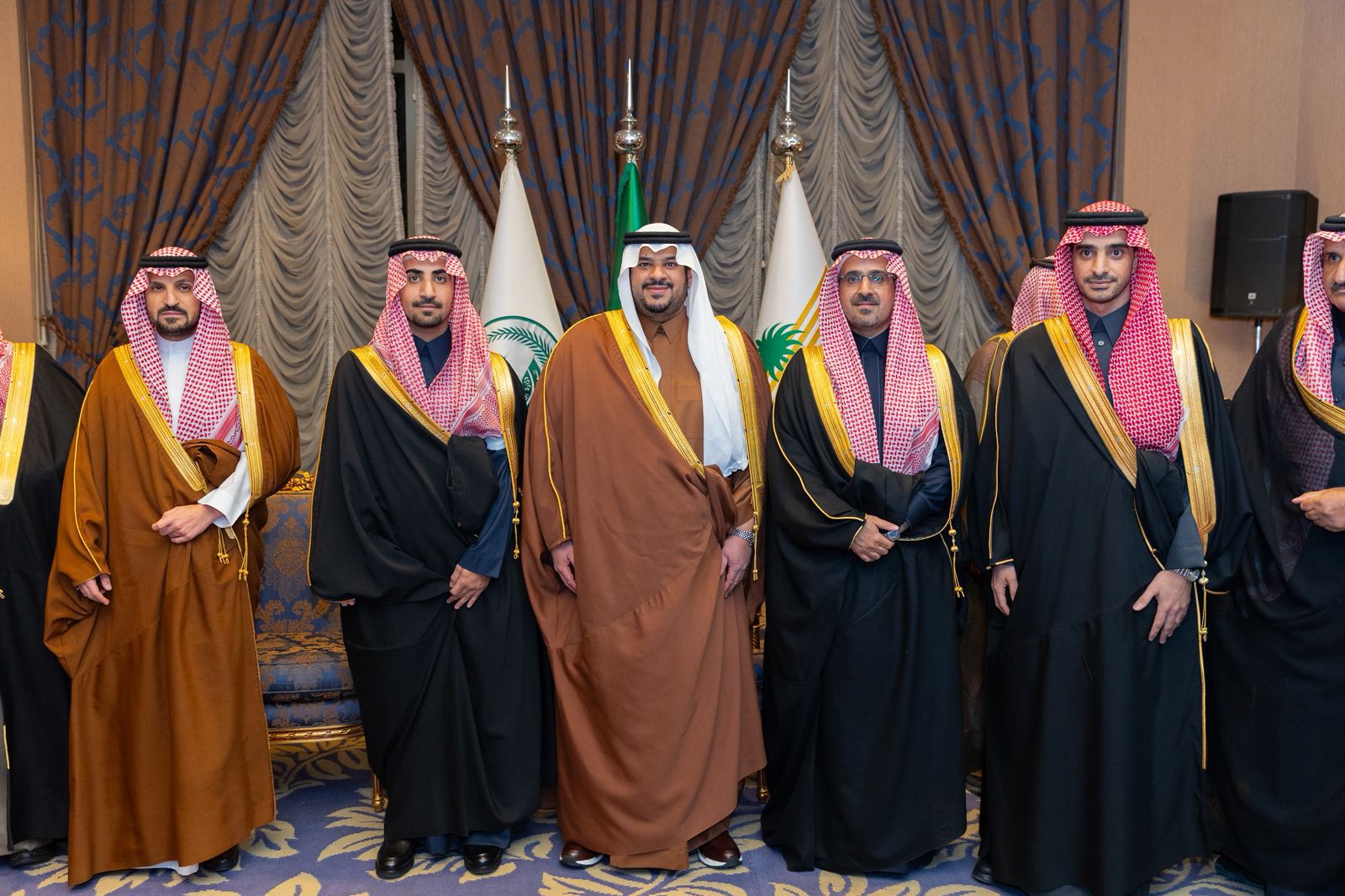 نائب أمير الرياض يشرف حفل زواج نجل الشيخ سعود بن نومه بالرياض 1 1 3972