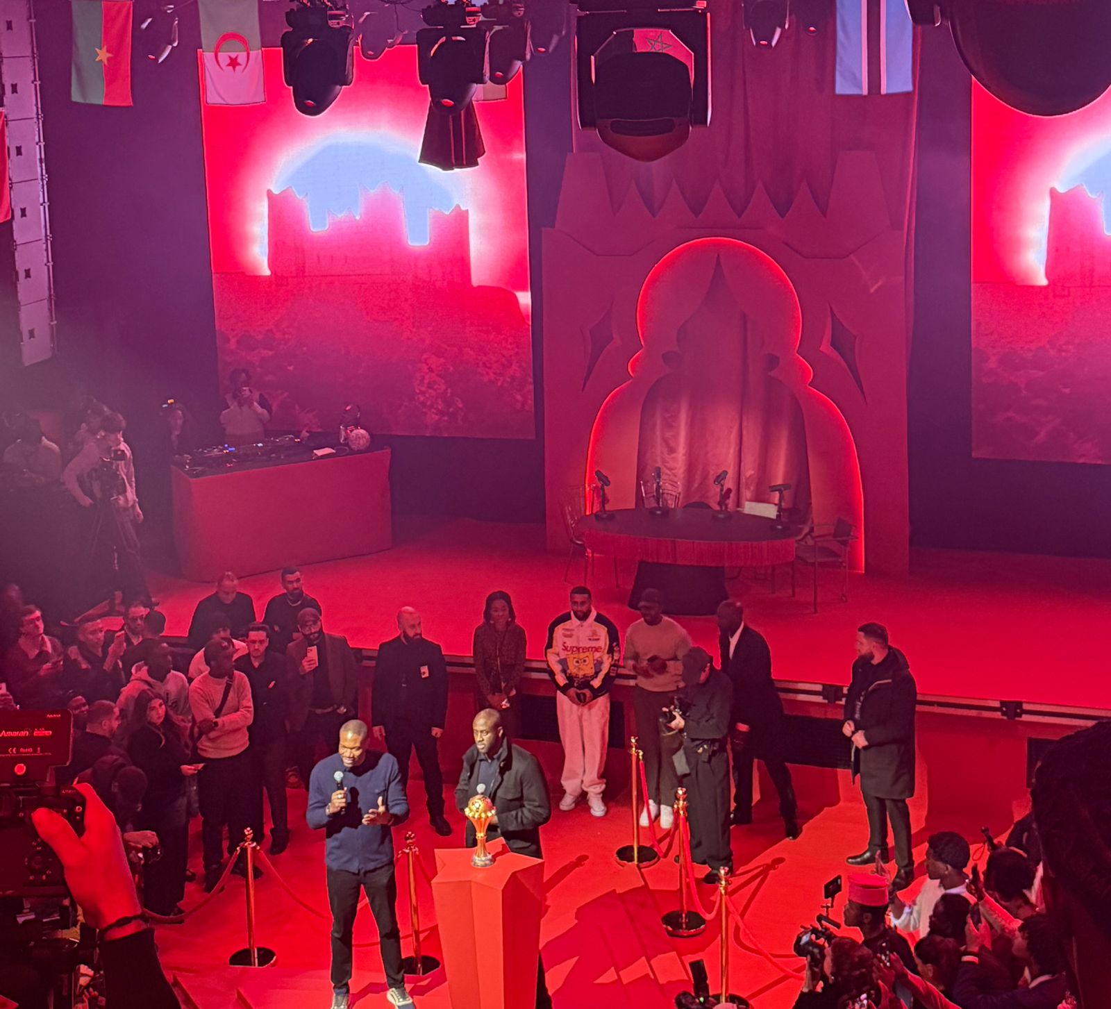 كأس الأمم الإفريقية المغرب 2025 يحطّ في باريس ضمن جولة الجالية (Diaspora Tour) 1 1 3973