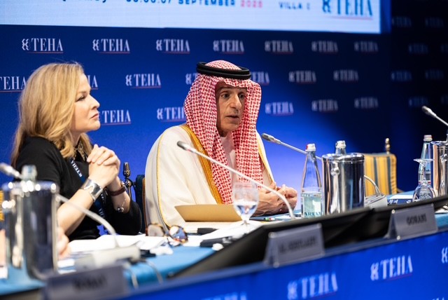 "في إيطاليا: الجبير يؤكد على دور المملكة المحوري في الاستقرار الجيوسياسي" 1 1 43