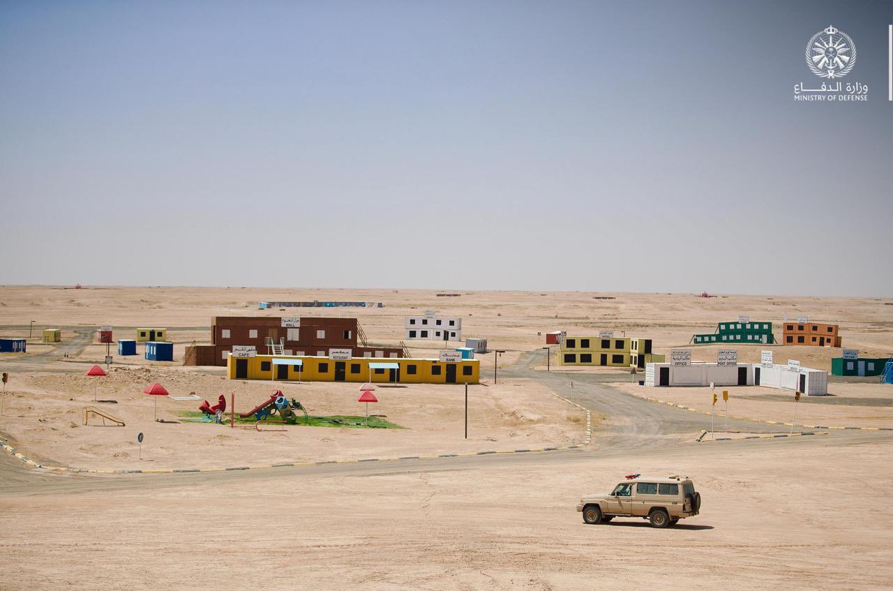 انطلاق تمرين "الرمال الحمراء 2025" لتعزيز الجاهزية القتالية 1 1 76