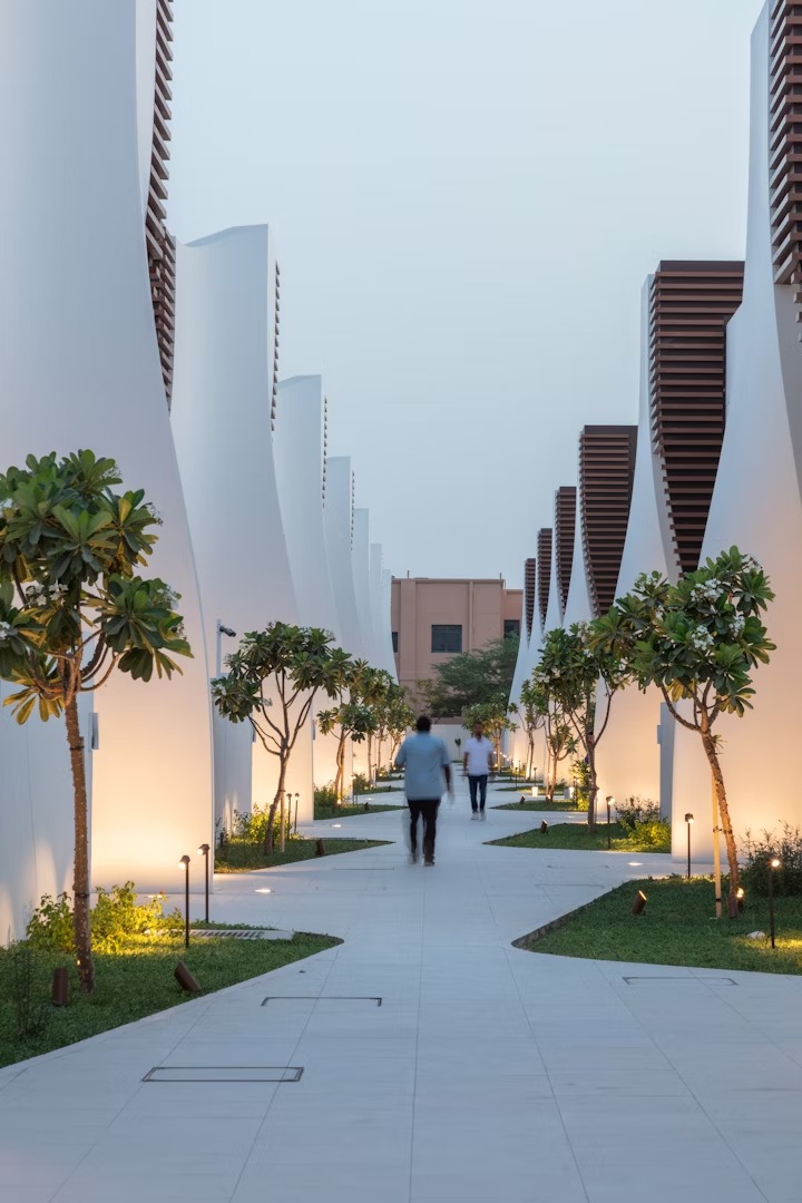 حديقة الملك سلمان ومركز وادي صفار ضمن القائمة القصيرة لأكثر المباني الجديدة إبداعاً في الشرق الأوسط 1 1 90