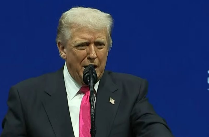 ترمب يعلن مرحلة جديدة لغزة ويؤكد: نزع سلاح حماس سيتم «سلميًا أو بالقوة» 1 12 9