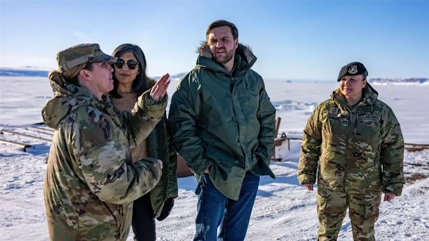 تحذير أمريكي لأوروبا من تجاهل موقف ترمب بشأن غرينلاند 1 14 7