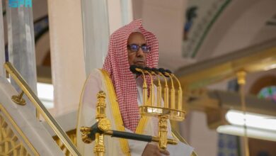 حسين آل الشيخ: لا إله إلا الله تقتضي صرف العبادة لله وحده ونبذ الشرك بجميع صوره 3 2 1608