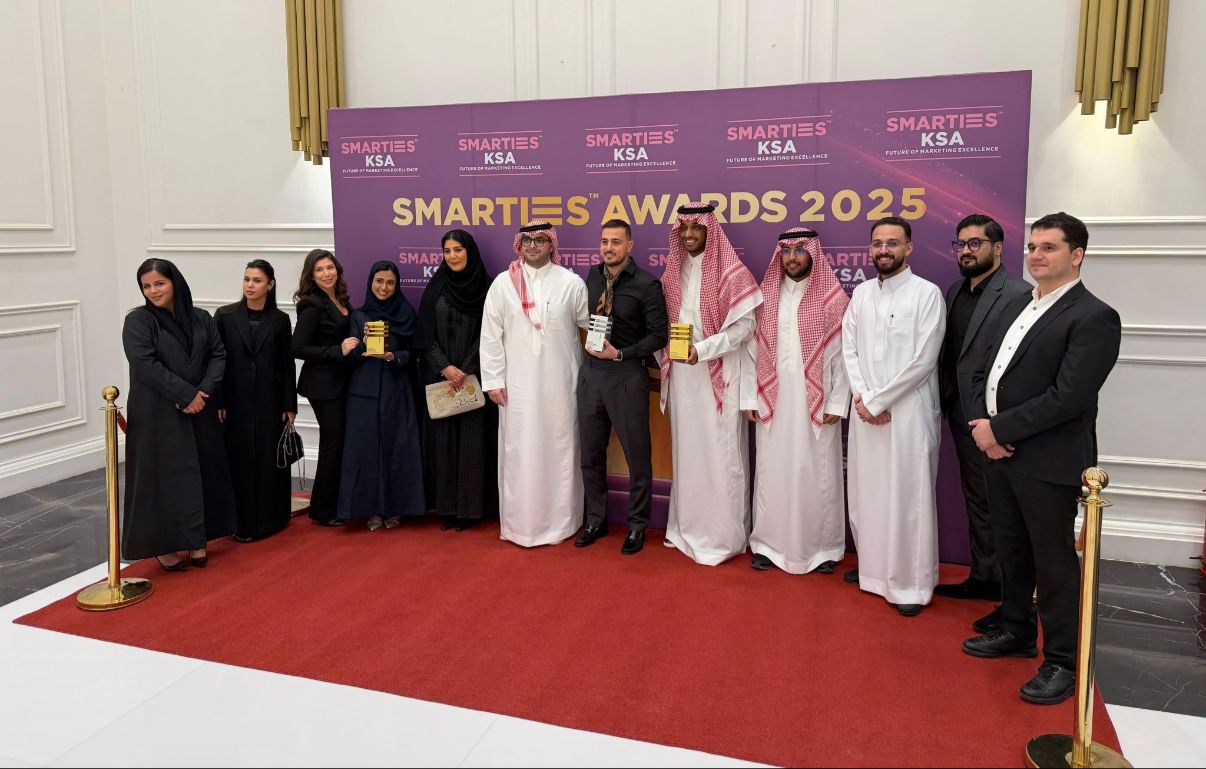 فيرون تحصد ثلاث جوائز في حفل MMA Smarties 2025 بالرياض تقديراً لإبداعها وتميّزها التسويقي 1 2 1628
