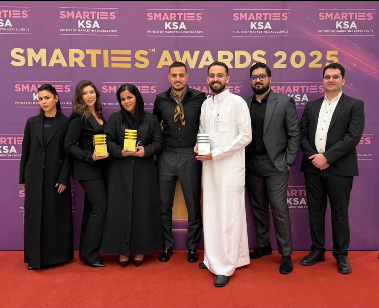 فيرون تحصد ثلاث جوائز في حفل MMA Smarties 2025 بالرياض تقديراً لإبداعها وتميّزها التسويقي 2 2 1629