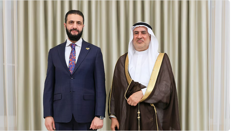 لتعزيز التعاون الاقتصادي..الرئيس السوري يستقبل مساعد وزير الاستثمار 1 2 261