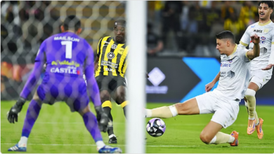 بقدم الشنقيطي.. "العميد" يطيح بالتعاون ويواصل الزحف في دوري روشن 9 222 94