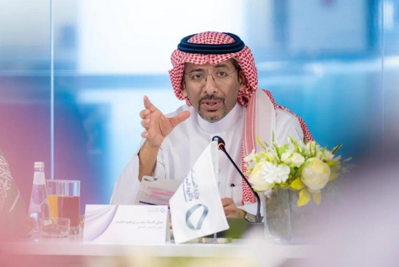 وزير الصناعة يزور فرنسا لتعزيز الشراكات والاستثمار 1 2222 69