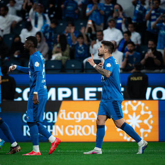 الهلال يهزم نيوم بثنائية ويتمسك بحظوظه في سباق الدوري 1 33 141