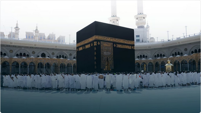 "شؤون الحرمين" تدعو ضيوف الرحمن لأخذ لقاح الإنفلونزا وارتداء الكمامة للوقاية من العدوى الموسمية 1 3333 80