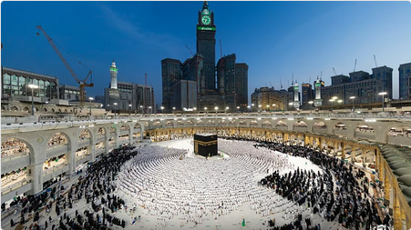 196 بابًا لتسهيل دخول الحجاج والمعتمرين وتوفير الراحة في المسجد الحرام 1 35 4