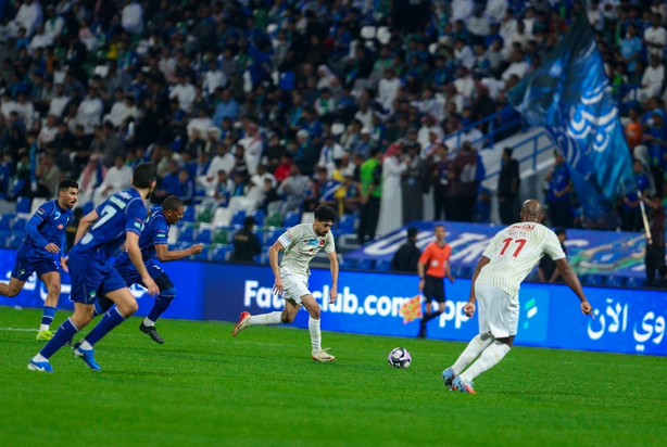 بعد مباراة مثيرة...الفتح يتعادل مع ضمك بدوري روشن 1 44 2 8