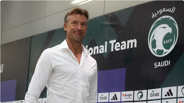 غدًا.. رينارد يعقد مؤتمرًا صحفيًا للحديث عن مواجهة فلسطين في ربع نهائي كأس العرب 1 4444 73