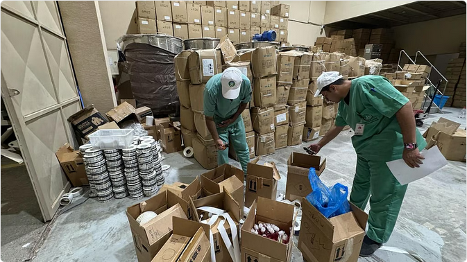 الرياض تُحبط محاولة غش تجاري واسعة بضبط مستودع سري لمكونات "الفيب" 1 5 338