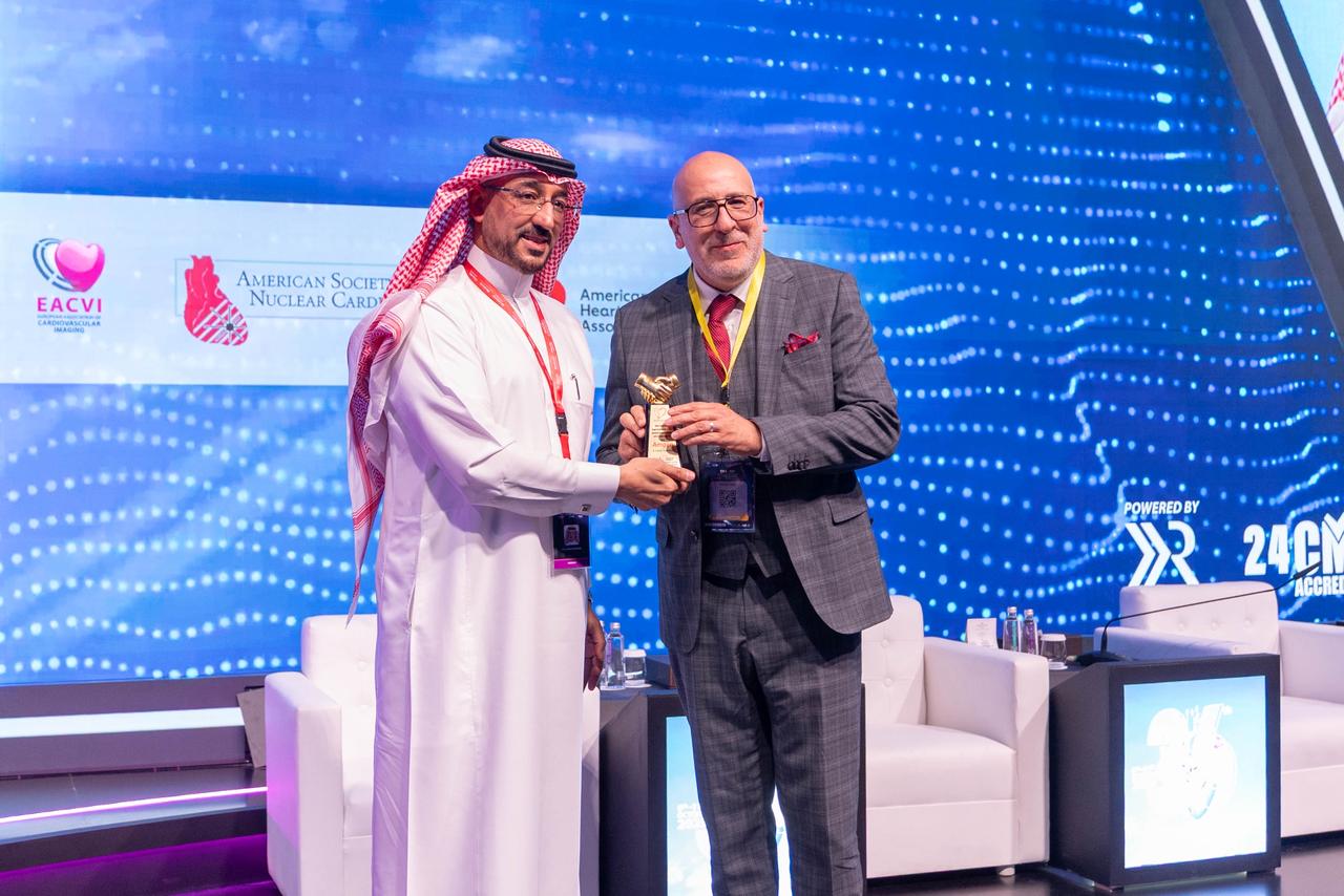 جمعية القلب السعودية تطلق تطبيق "مُنقذ" وتفتتح مؤتمرها السنوي الـ36 3 5 909