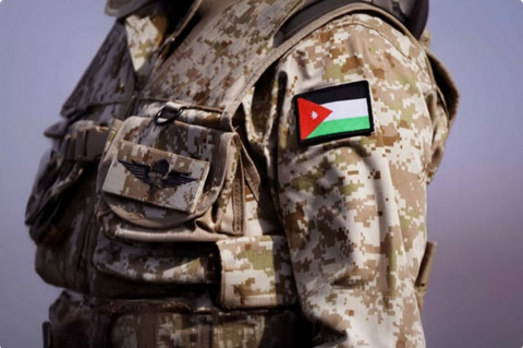 الجيش الأردني يعلن اعتراض صاروخين إيرانيين وسقوط ثالث شرق المملكة دون إصابات 1 55 140