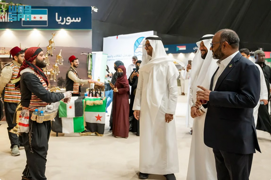 حضور دولي واسع في مهرجان الثقافات والشعوب بالجامعة الإسلامية 1 55 142