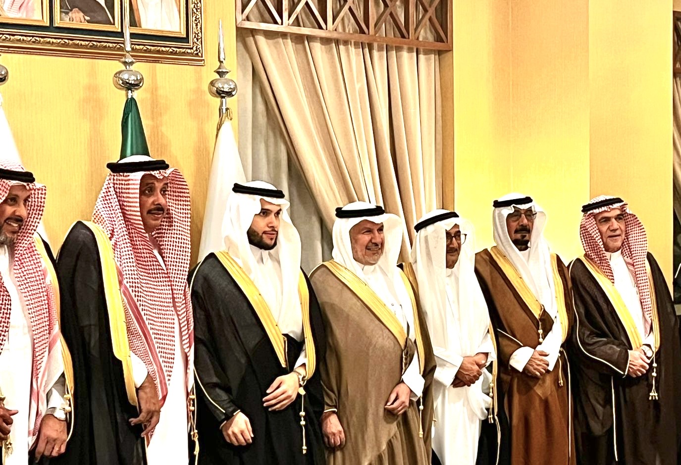 زواج ناصر الحسين على كريمة طلال الربيعان في حفل بهيج بالرياض 3 5e6091fc faf9 470f a014 b7f74f699004